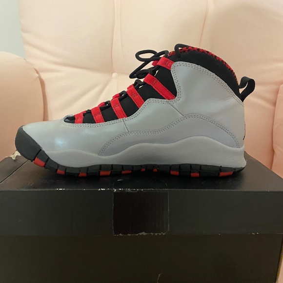 Wolf Grey Retro 10 Jordan’s